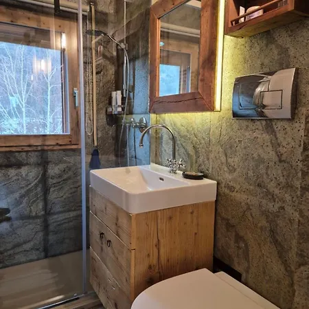 L'atelier Du Temps - L'esprit Du Mont Blanc קורמאיור